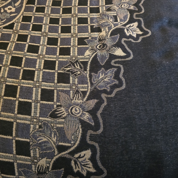 Accessory Street Elegant Black/Gold/Tan Paisley Check Scarf - Picture 6 of 10